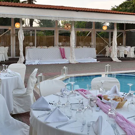 Four Seasons Trilofo (Thessaloniki)