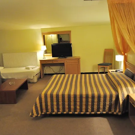 Four Seasons Hotel Trilofo (Thessaloniki)