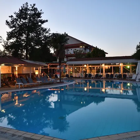 Four Seasons Trílofon