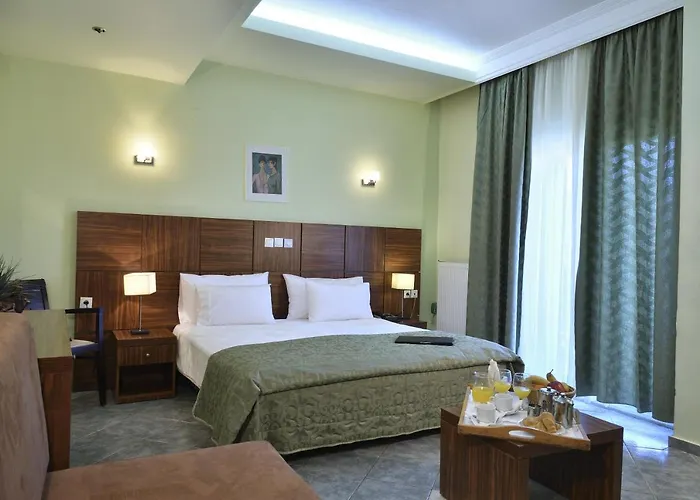 Four Seasons 3*