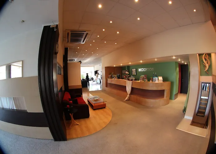 Hotell Four Seasons Trílofon