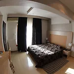 Four Seasons 3* Trílofon
