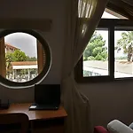 Four Seasons 3* Trílofon