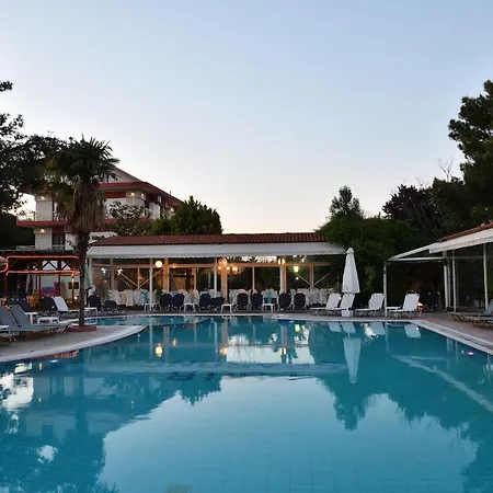 Four Seasons Trilofo (Thessaloniki)