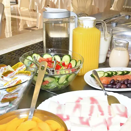 Four Seasons فندق تريلوفون