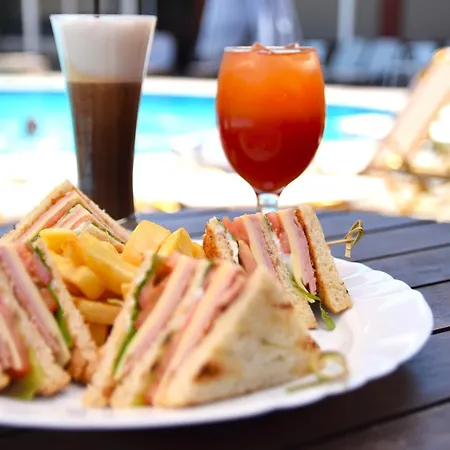 Four Seasons Trilofo (Thessaloniki)