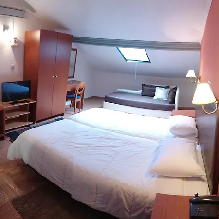 Hotel Four Seasons Trilofo (Thessaloniki)