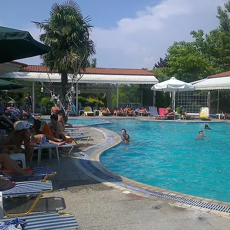 Four Seasons 3* Trilofo (Thessaloniki)