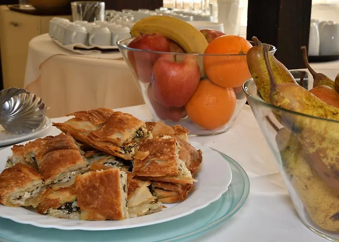 Отель Four Seasons Трилофон